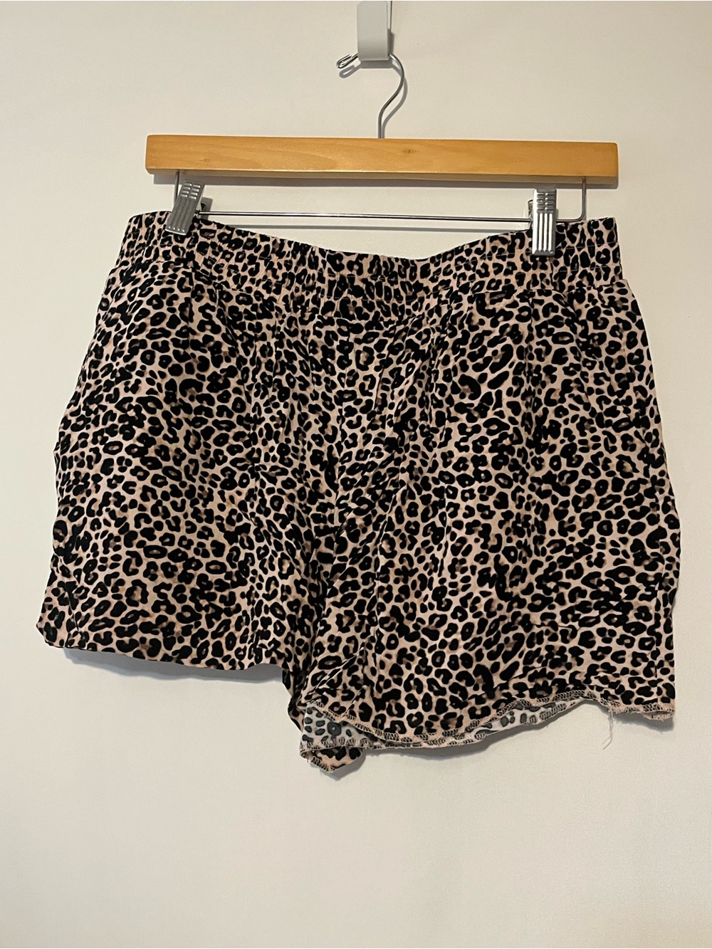 Leopard Print Women’s Casual Rayon Shorts - Tan/Black